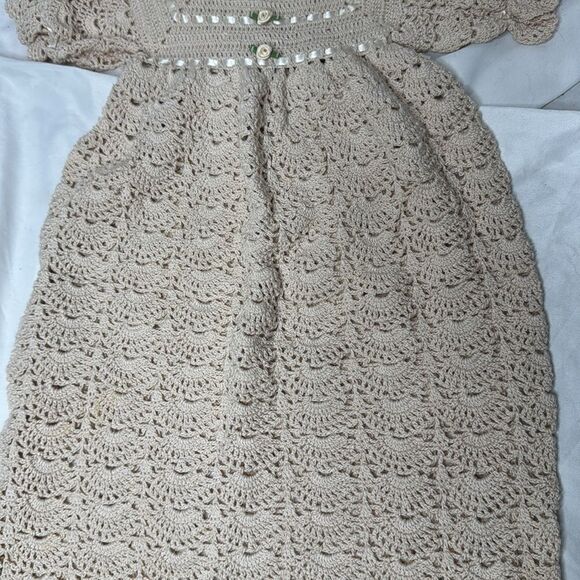 Vintage Handmade Crocheted Baby Christening Gown. - Picture 3 of 8